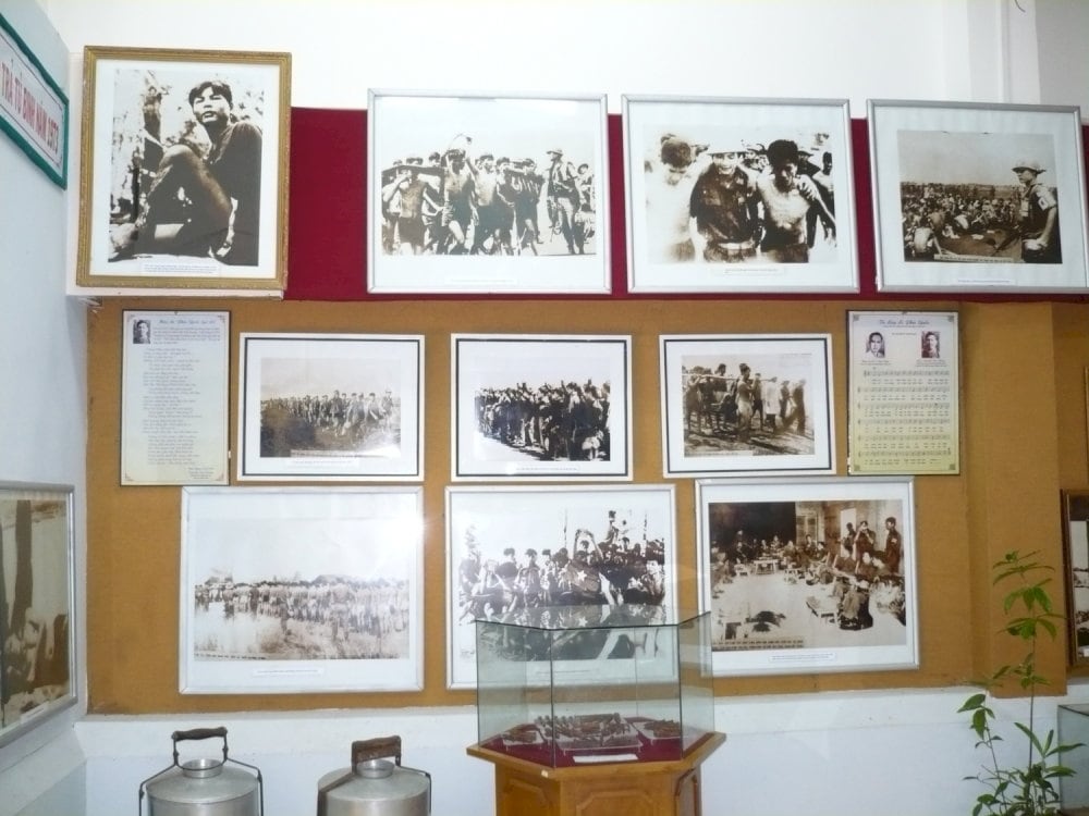 There’s an exhibition displaying historical documents, photographs, wartime prison layouts, and lists of fallen heroes